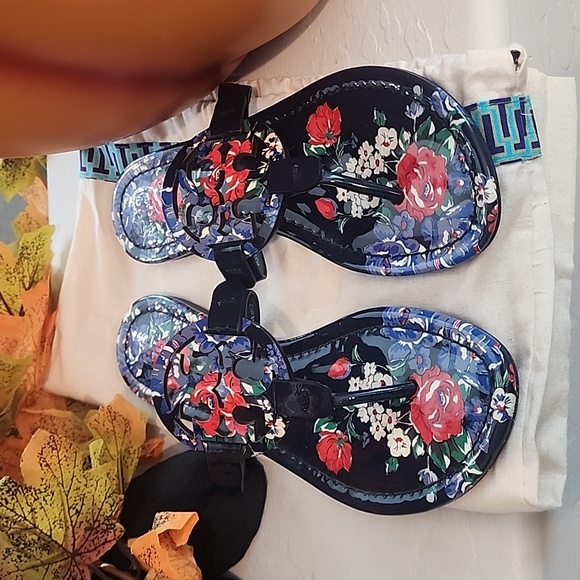 Preloved Tory burch Miller - Picture 2 of 8